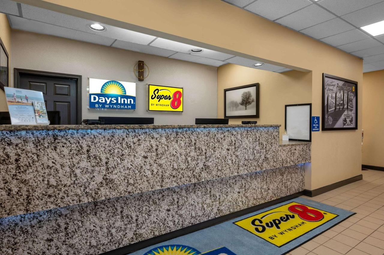 Super 8 By Wyndham Perrysburg-Toledo Hotel Kültér fotó