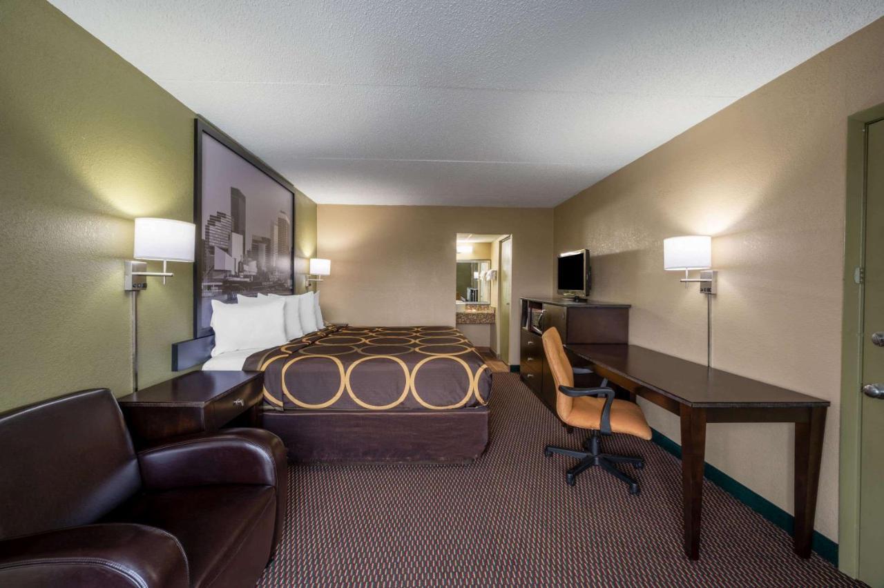 Super 8 By Wyndham Perrysburg-Toledo Hotel Kültér fotó