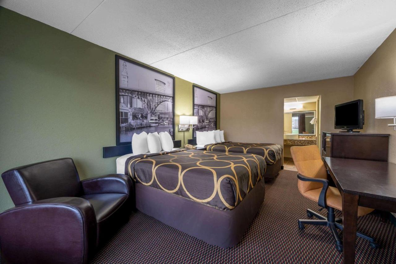 Super 8 By Wyndham Perrysburg-Toledo Hotel Kültér fotó