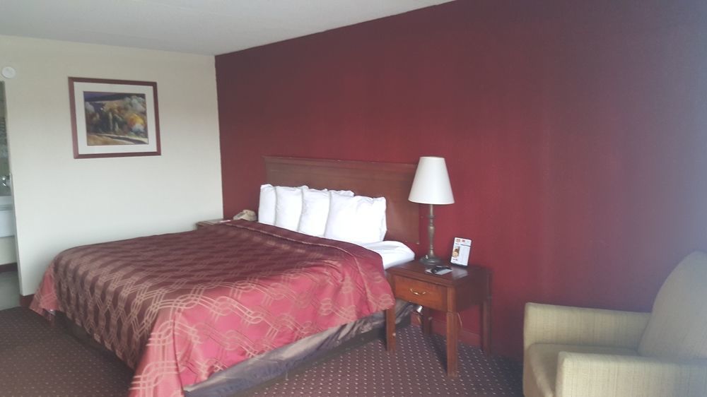 Super 8 By Wyndham Perrysburg-Toledo Hotel Kültér fotó