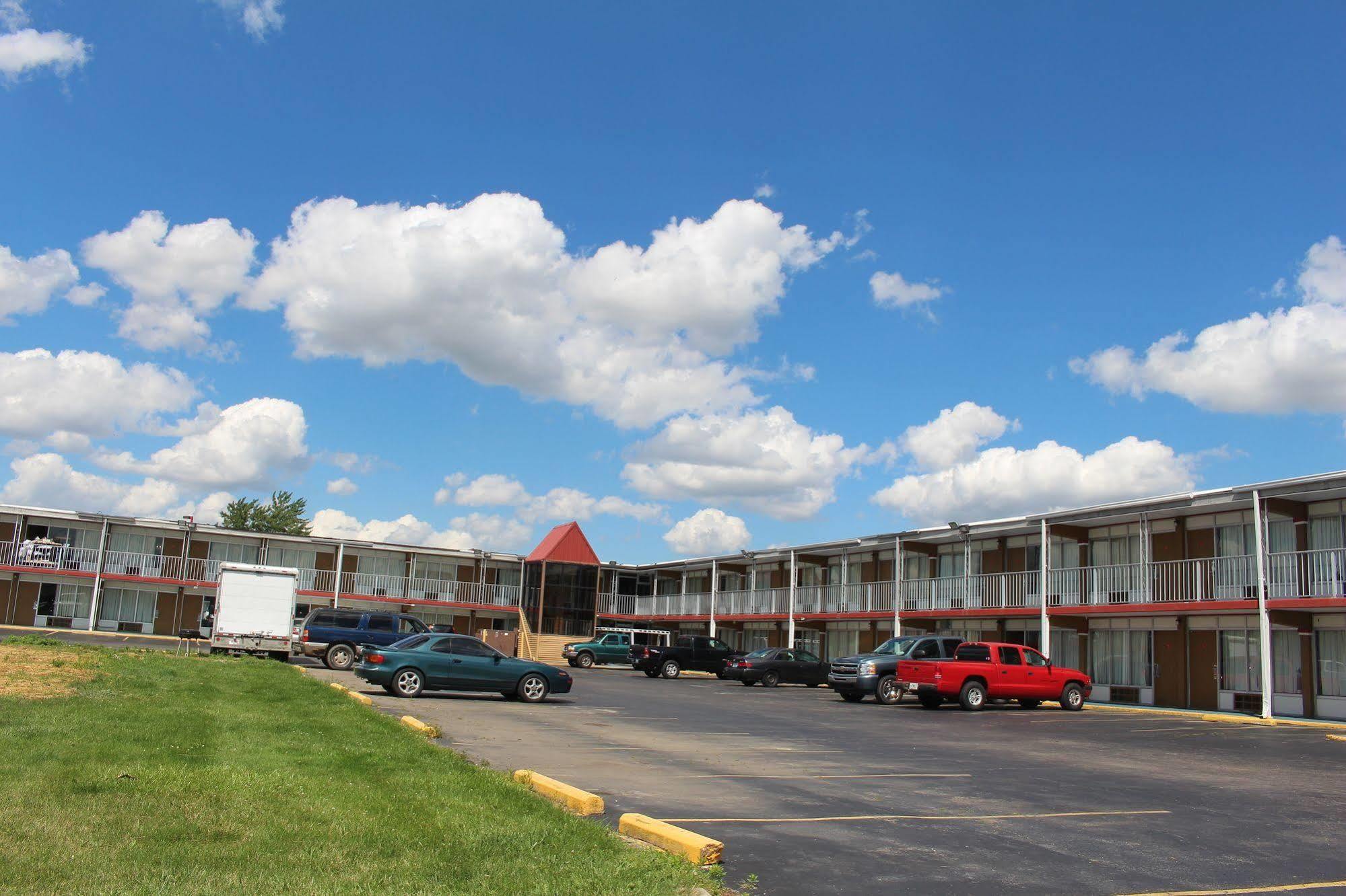 Super 8 By Wyndham Perrysburg-Toledo Hotel Kültér fotó